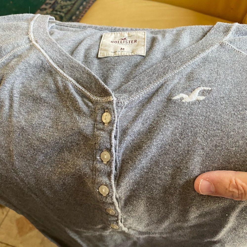 Hollister shirt